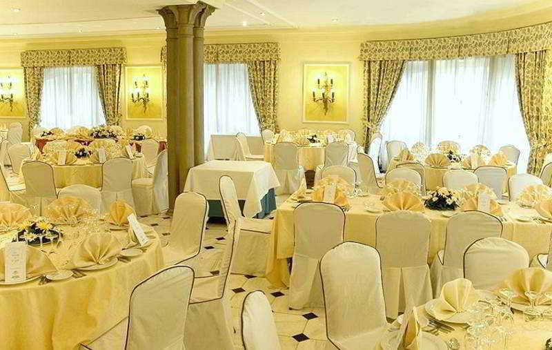 维多利亚女王宫殿4号体验酒店 瓦伦西亚 餐厅 照片